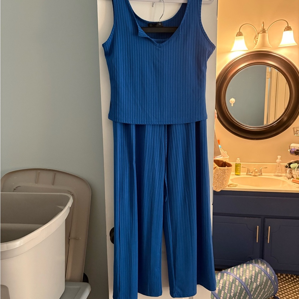 Blue Sleeveless tank and pants size Medium